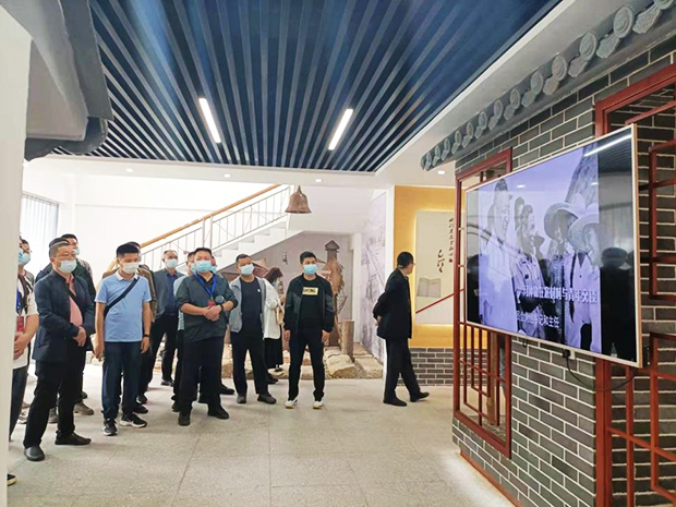 图片2副本.jpg 图片2副本.jpg