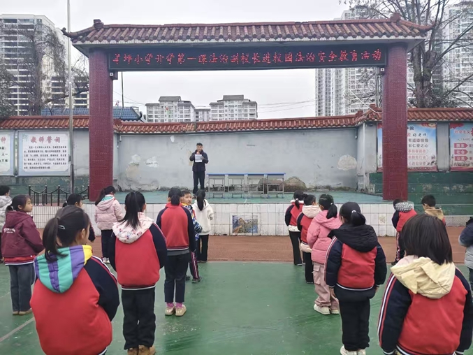 6eabd5070139d24ded3f69ee6b1ff780.jpg 6eabd5070139d24ded3f69ee6b1ff780.jpg