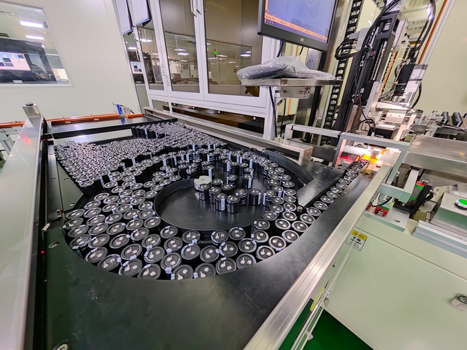 已建成投产的重点项目生产线 (2).jpg