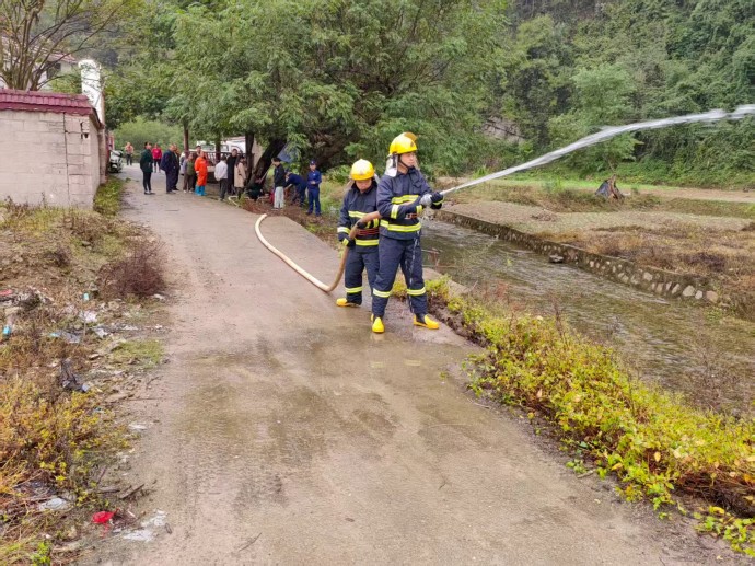 2e5c313a26a34f43cc44f33368a50ec6.jpg 2e5c313a26a34f43cc44f33368a50ec6.jpg