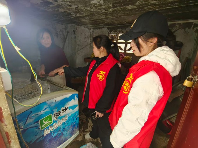 图片 (1).jpg 图片 (1).jpg