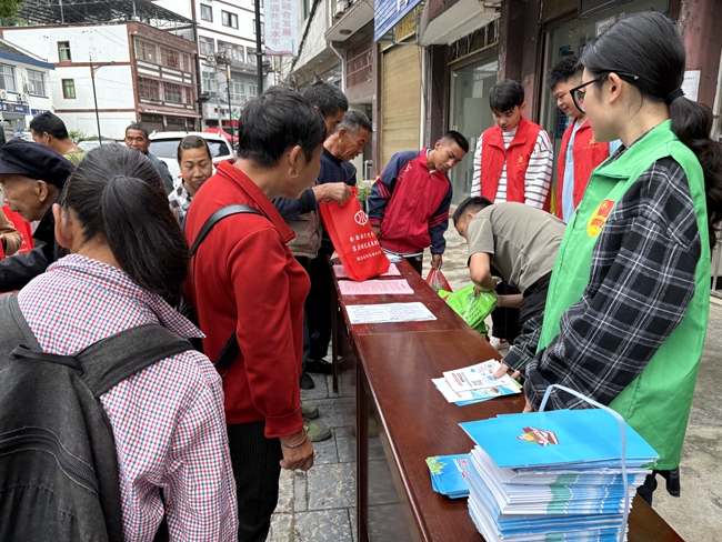 cf27bb64102803acaa0633837c3240a_副本.jpg cf27bb64102803acaa0633837c3240a_副本.jpg