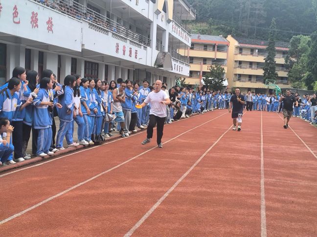 金堡小学.jpg