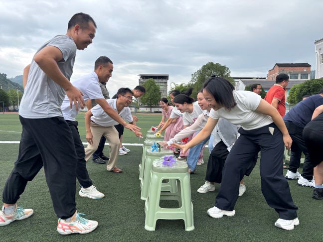 青溪小学.jpg