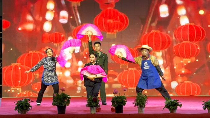 第二届元宵晚会现场6.jpg 第二届元宵晚会现场6.jpg